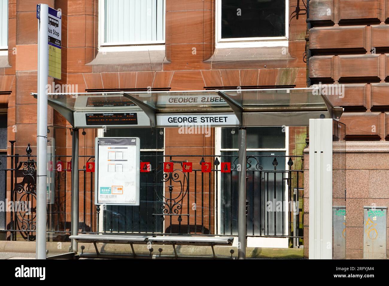 Empty Street bus stop, downtown Glasgow, Scotland, UK Stock