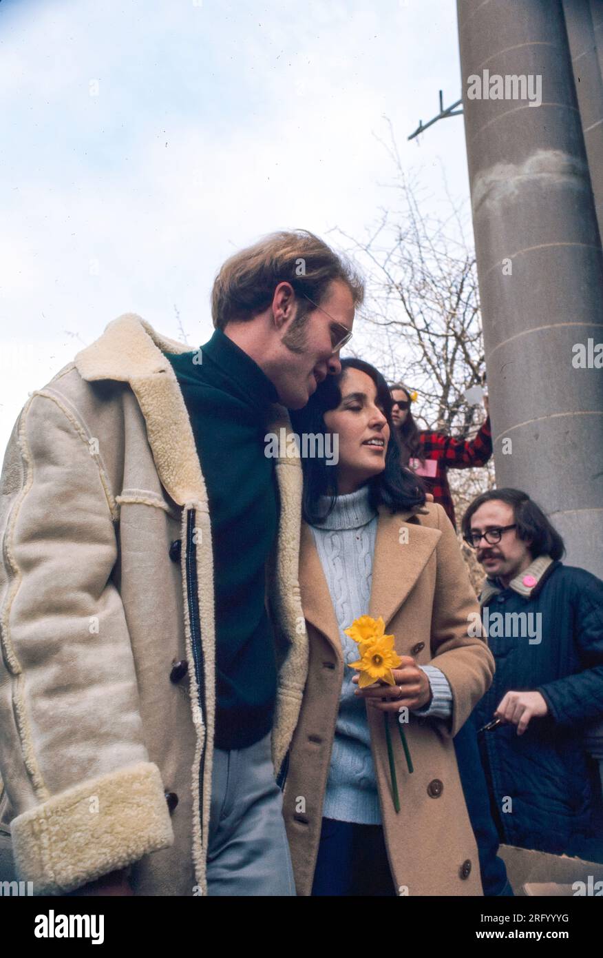 Joan Baez and husband David Harris, anti-war demonstration, Central Park Bandshell, New York, NY, 1968 Stock Photo