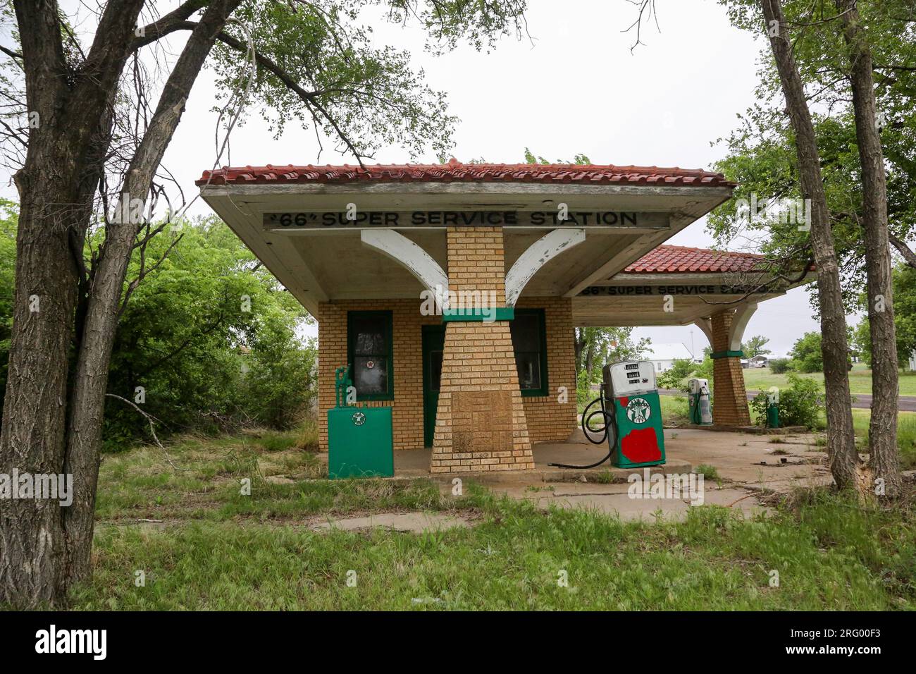 Texas panhandle and empty hi-res stock photography and images - Alamy