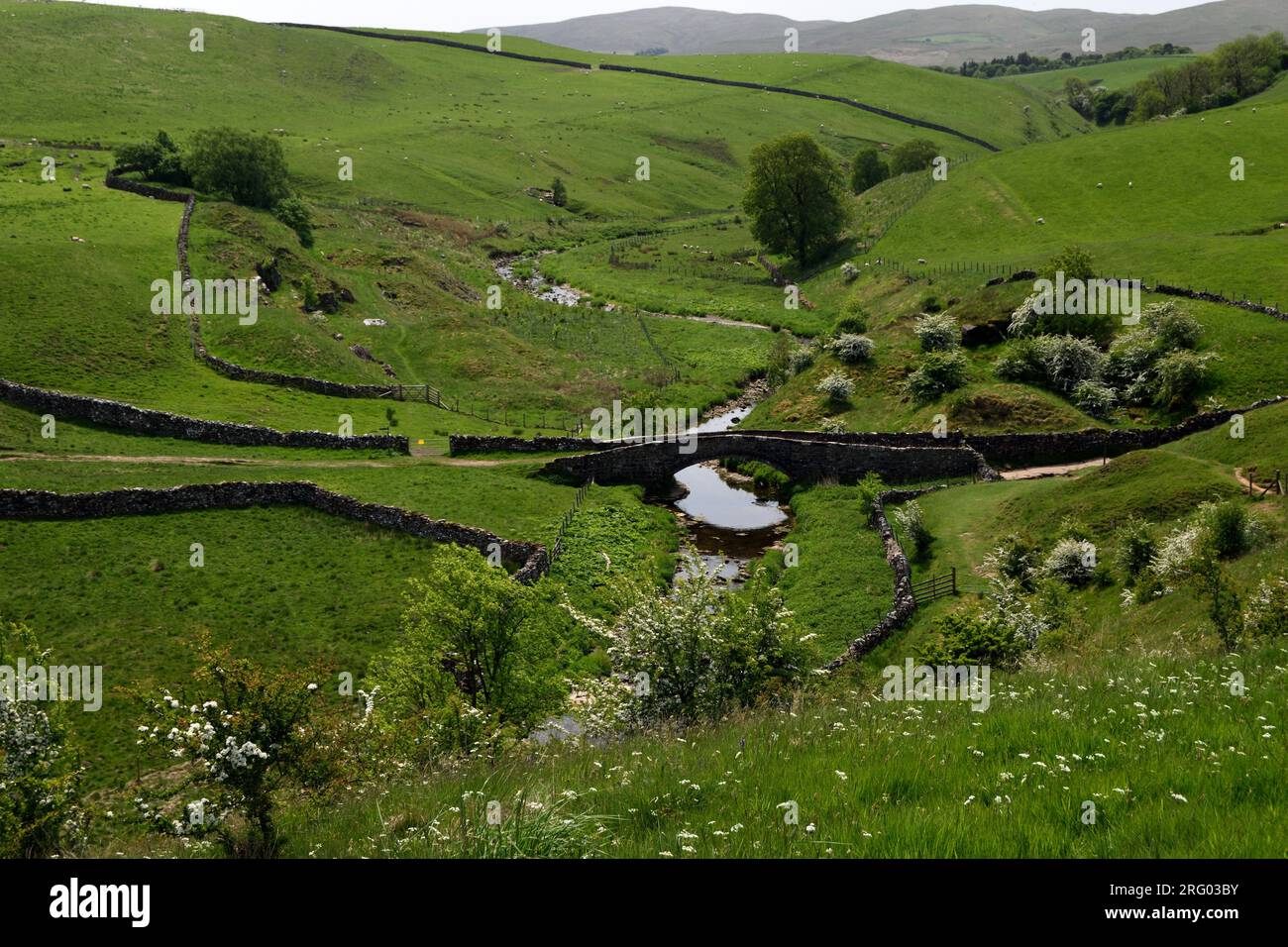 Kirkby stephen bridge hires stock photography and images Alamy