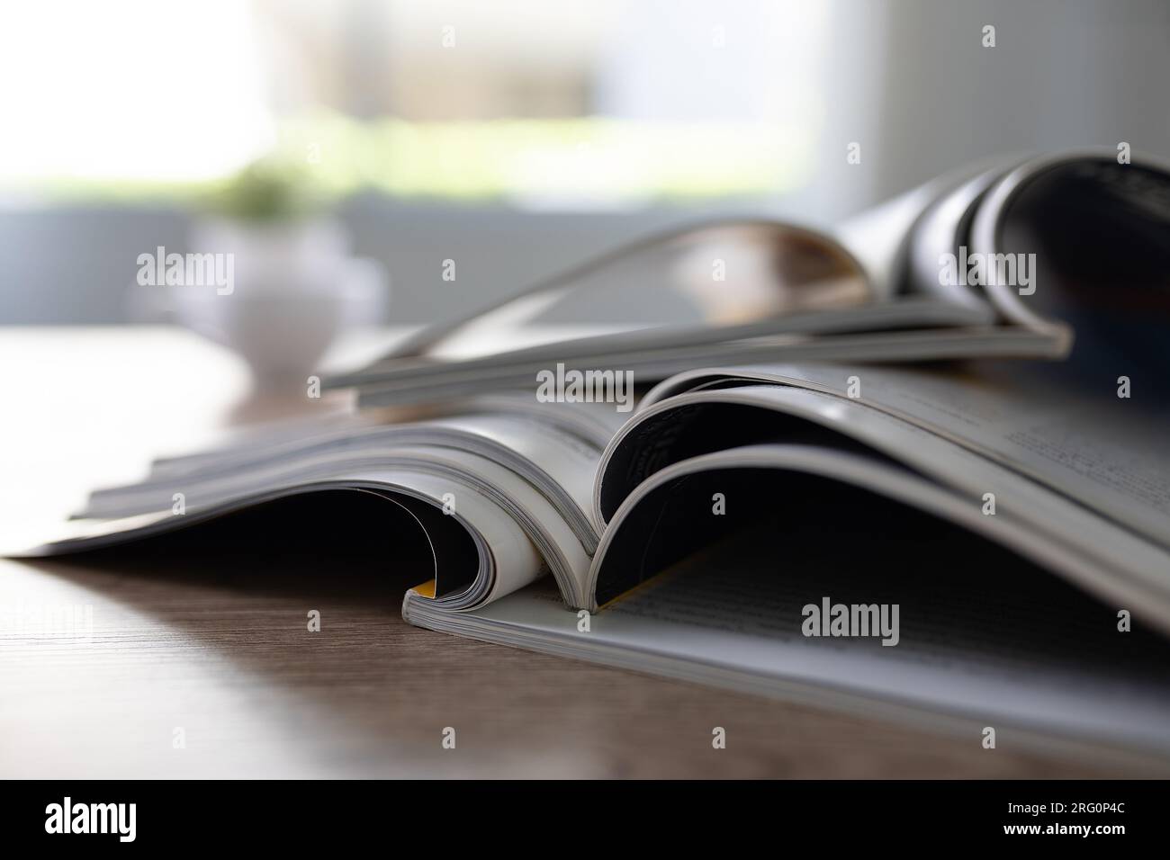Magazines de publication Newspaper stack of magazines publication