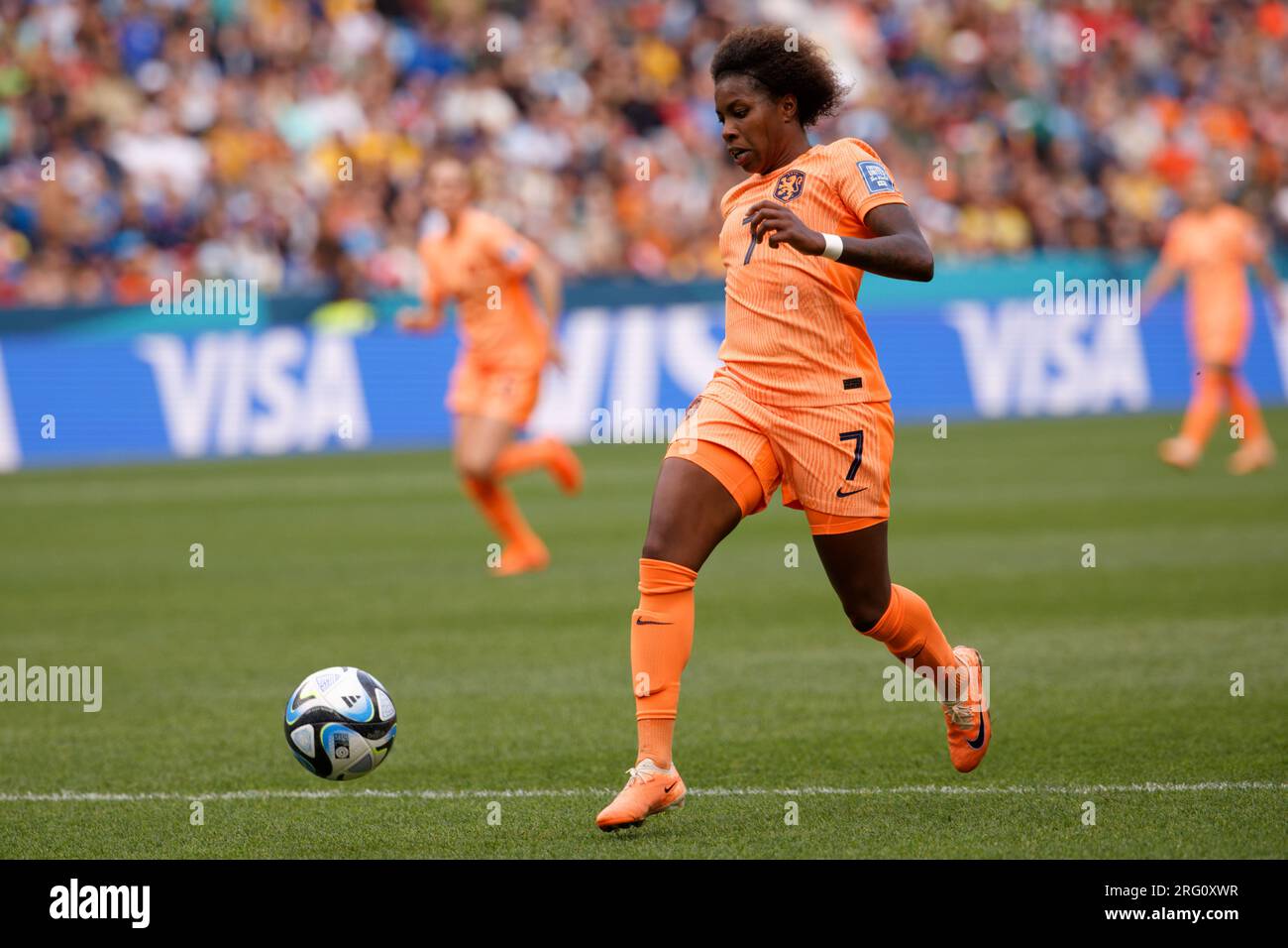 Sydney, Australia. 06th Aug, 2023. Lineth Beerensteyn of Netherlands controls the ball during the FIFA Women's World Cup 2023 Round of 16 match between Netherlands and South Africa at Sydney Football Stadium on August 6, 2023 in Sydney, Australia Credit: IOIO IMAGES/Alamy Live News Stock Photo