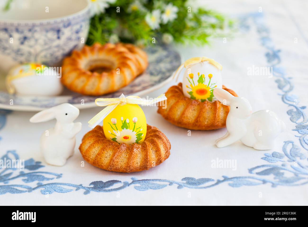 Setting sweet table creamy dessert hi-res stock photography and images ...