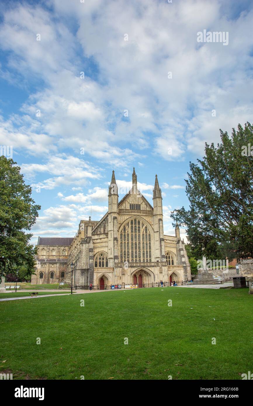 City of winchester hi-res stock photography and images - Alamy