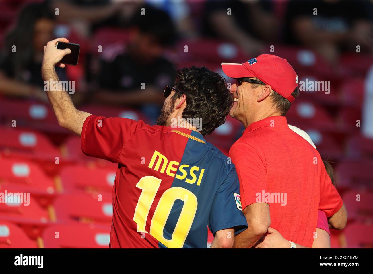 Messi inter miami fans hires stock photography and images Alamy