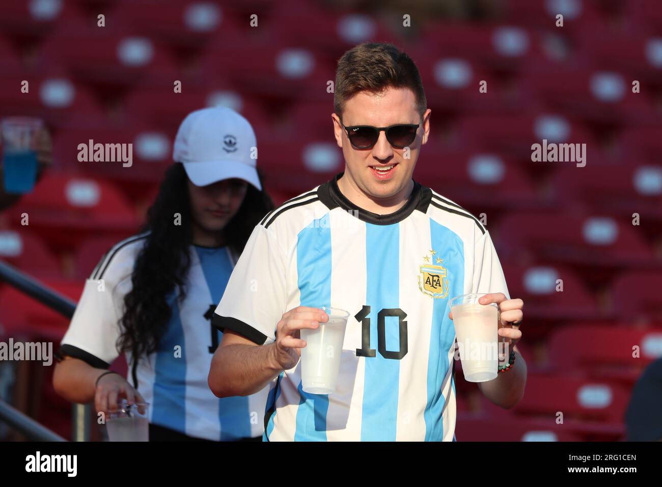Messi inter miami fans hires stock photography and images Alamy