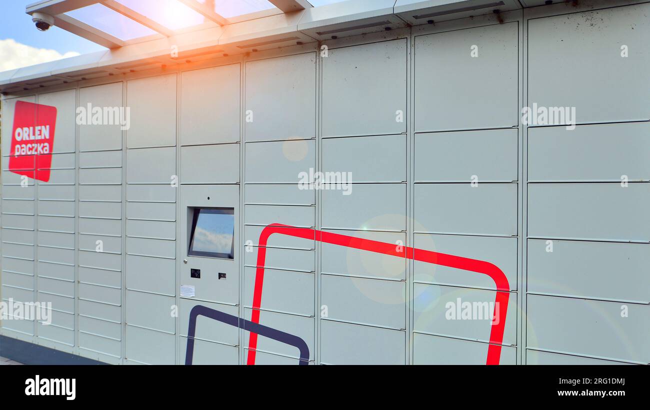 Warsaw, Poland. 6 August 2023. Package collection machine, delivery