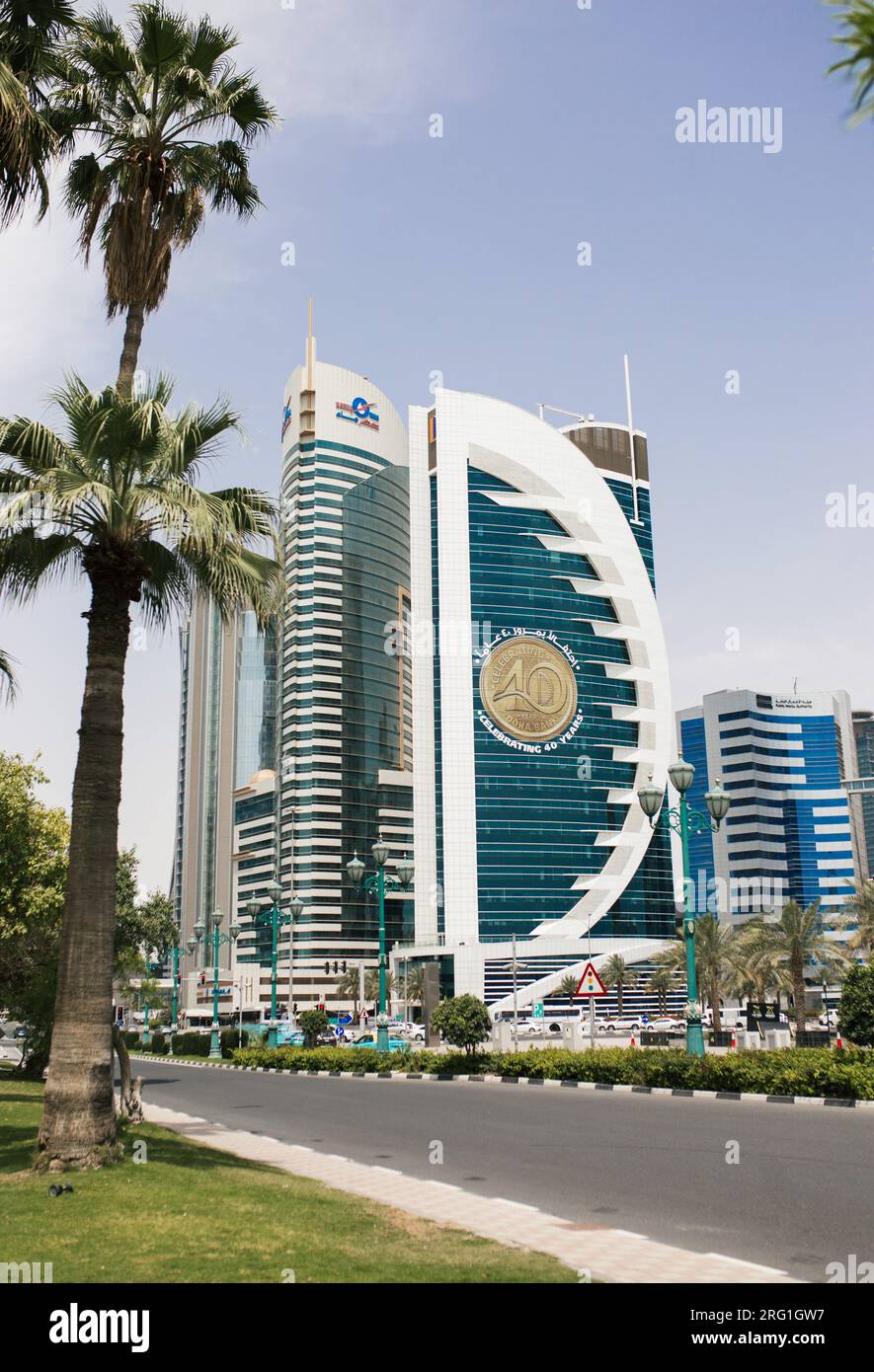 Doha towers hi-res stock photography and images - Alamy