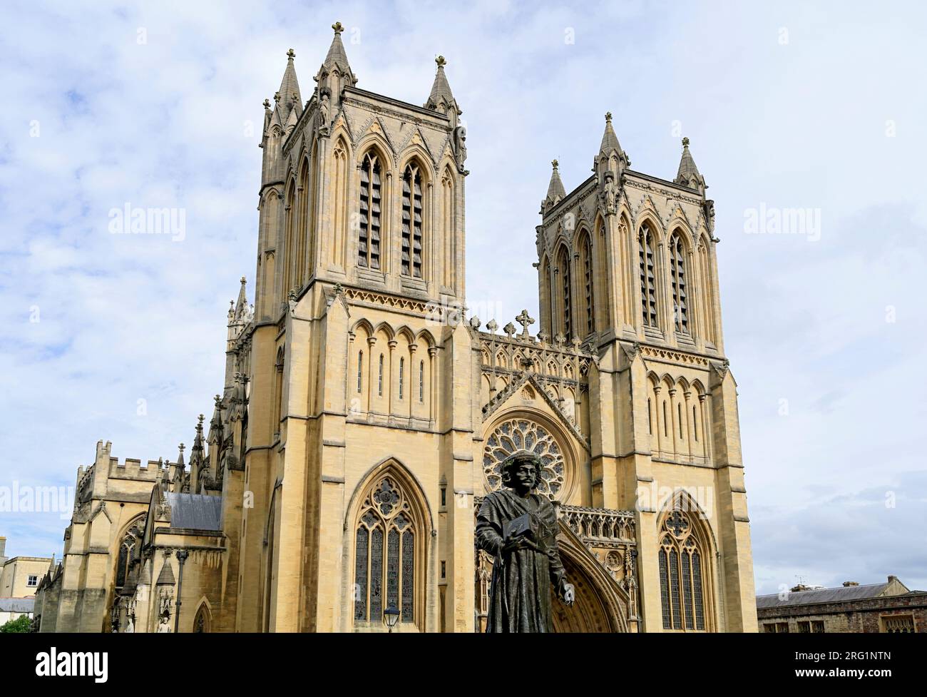 Bristol Cathedral and Statue of Raja Rammohun Roy 1 born in Bengall in 1774 a social reformer who died in Bristol in 1833. Stock Photo