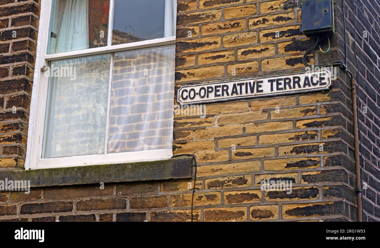 1 Co-Operative Terrace, Heptonstall, Hebden Bridge, West Yorkshire, England, UK,  HX7 7NE Stock Photo
