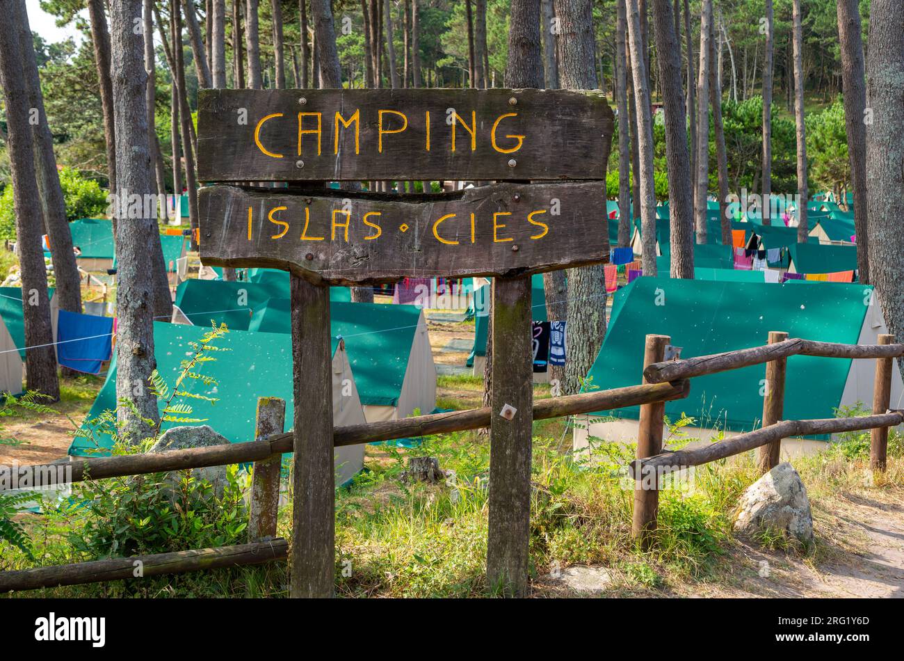 Tents In Campsite Camping Islas Cies Isla Del Faro Cies Islands tents-in-campsite-camping-islas-cies-isla-del-faro-cies-islands