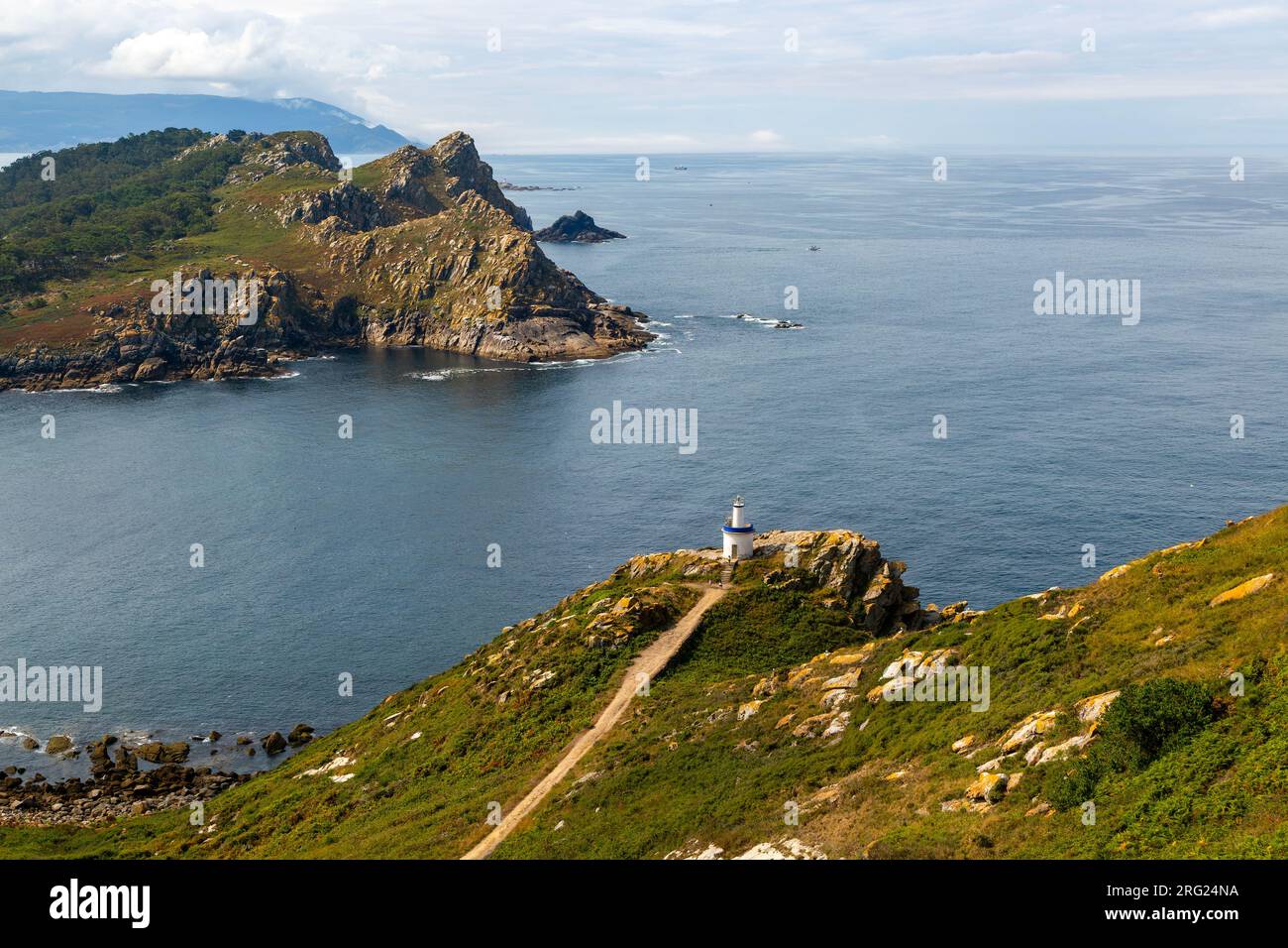 faro-de-porta-lighthouse-isla-del-faro-cies-islands-atlantic-islands