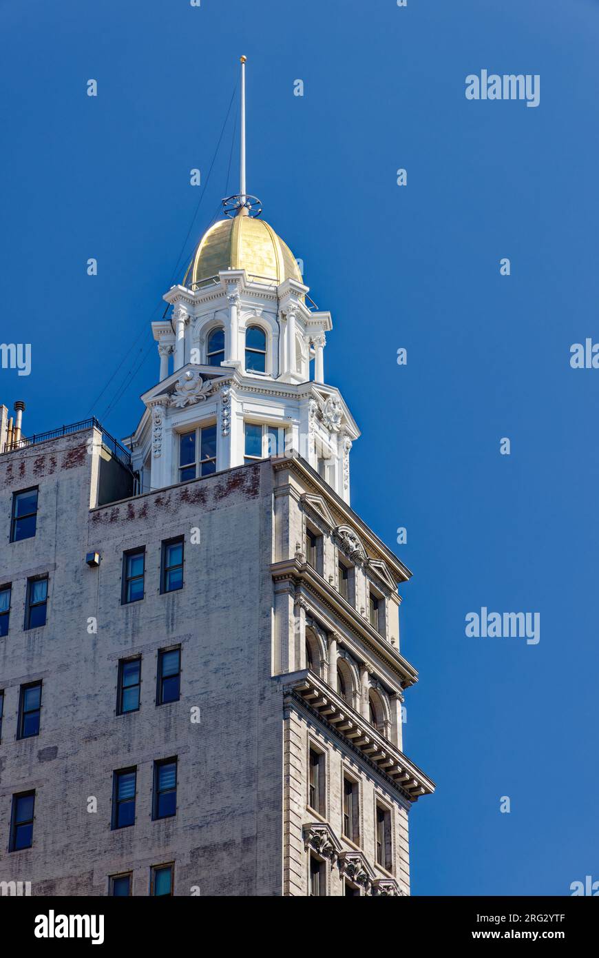 Ladies’ Mile Historic District: Sohmer Building, 170 Fifth Avenue, former piano company showroom and offices, is now gold-domed condo apartments. Stock Photo