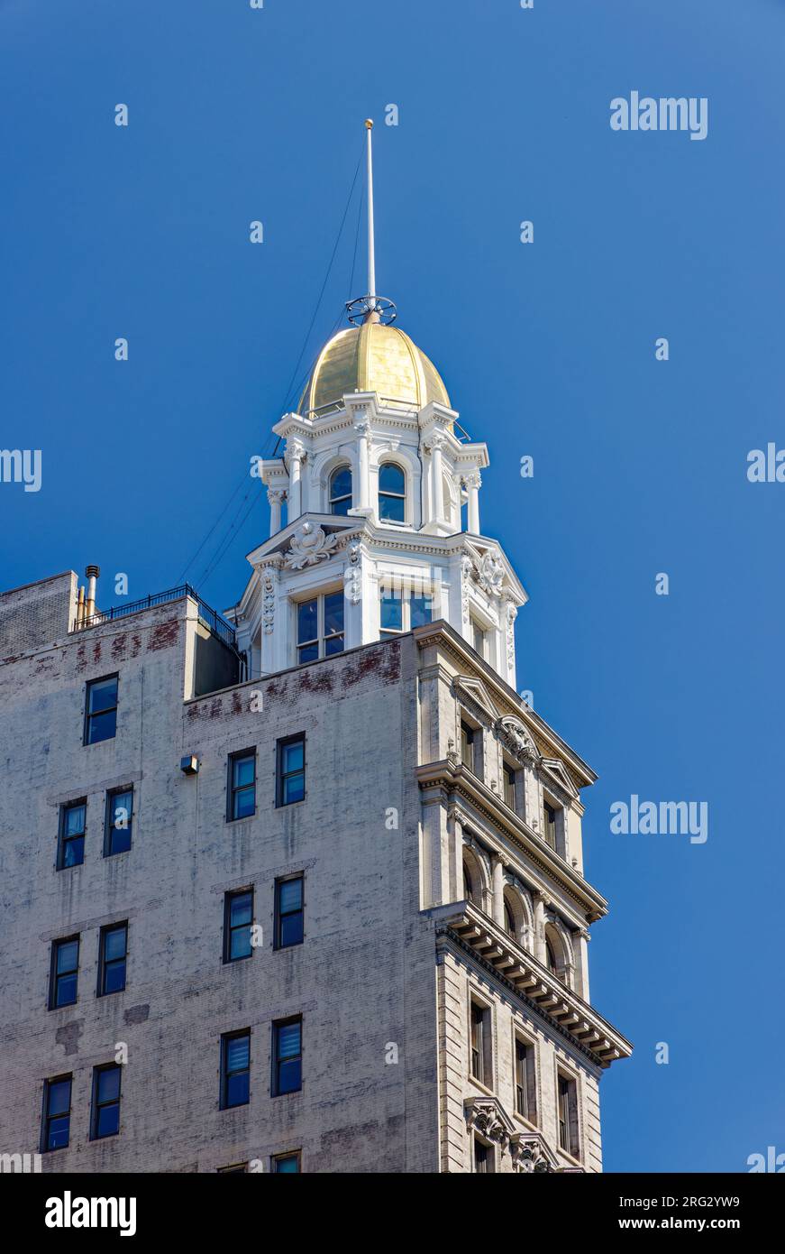 Ladies’ Mile Historic District: Sohmer Building, 170 Fifth Avenue, former piano company showroom and offices, is now gold-domed condo apartments. Stock Photo