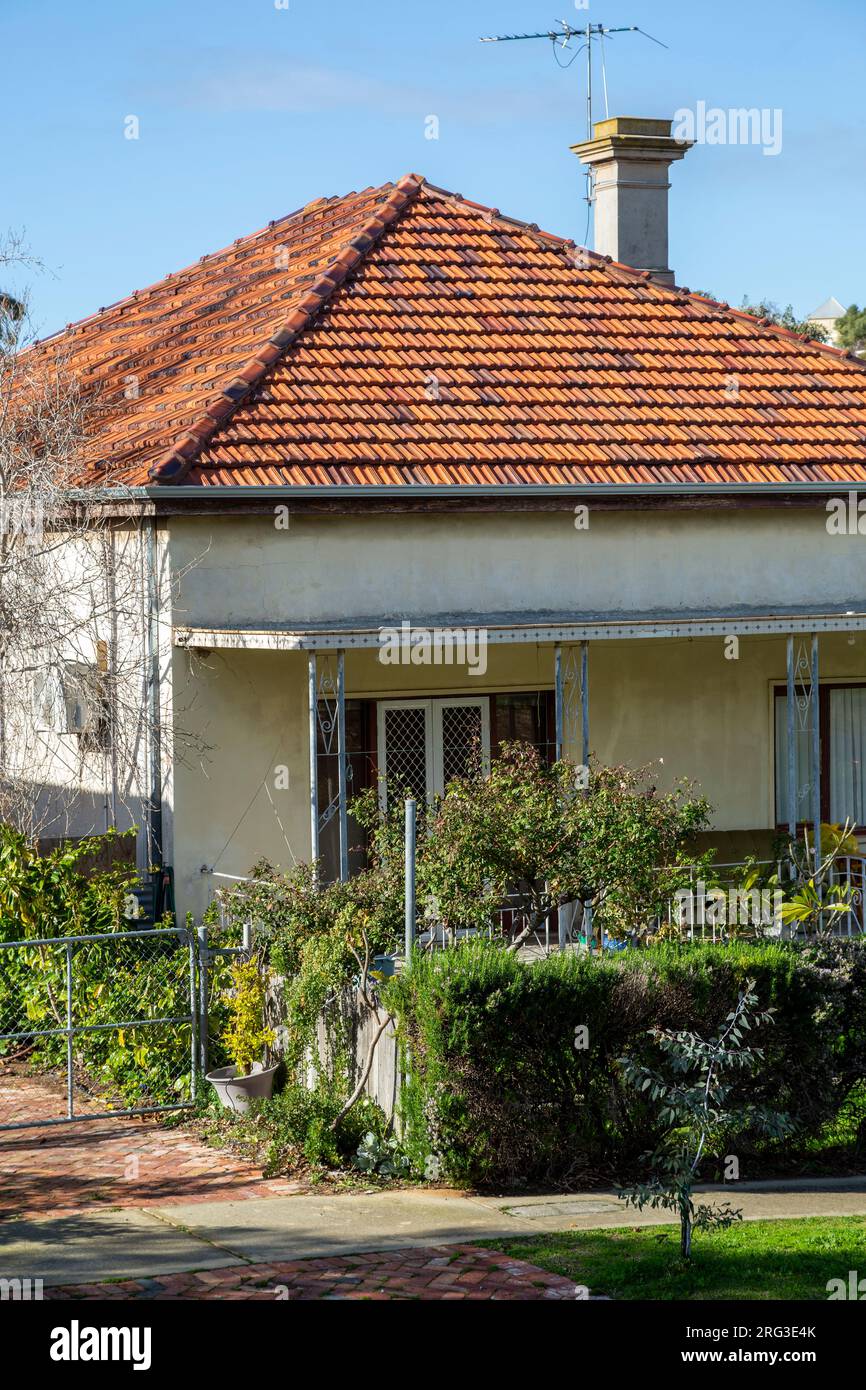 Traditional houses australia hires stock photography and images Alamy