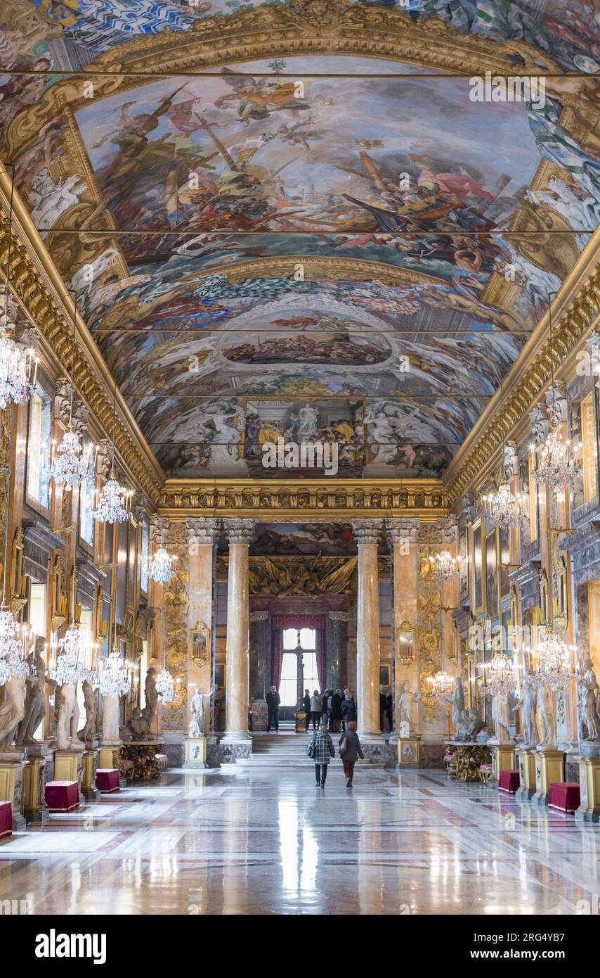 Palazzo colonna rome interior hi-res stock photography and images - Alamy