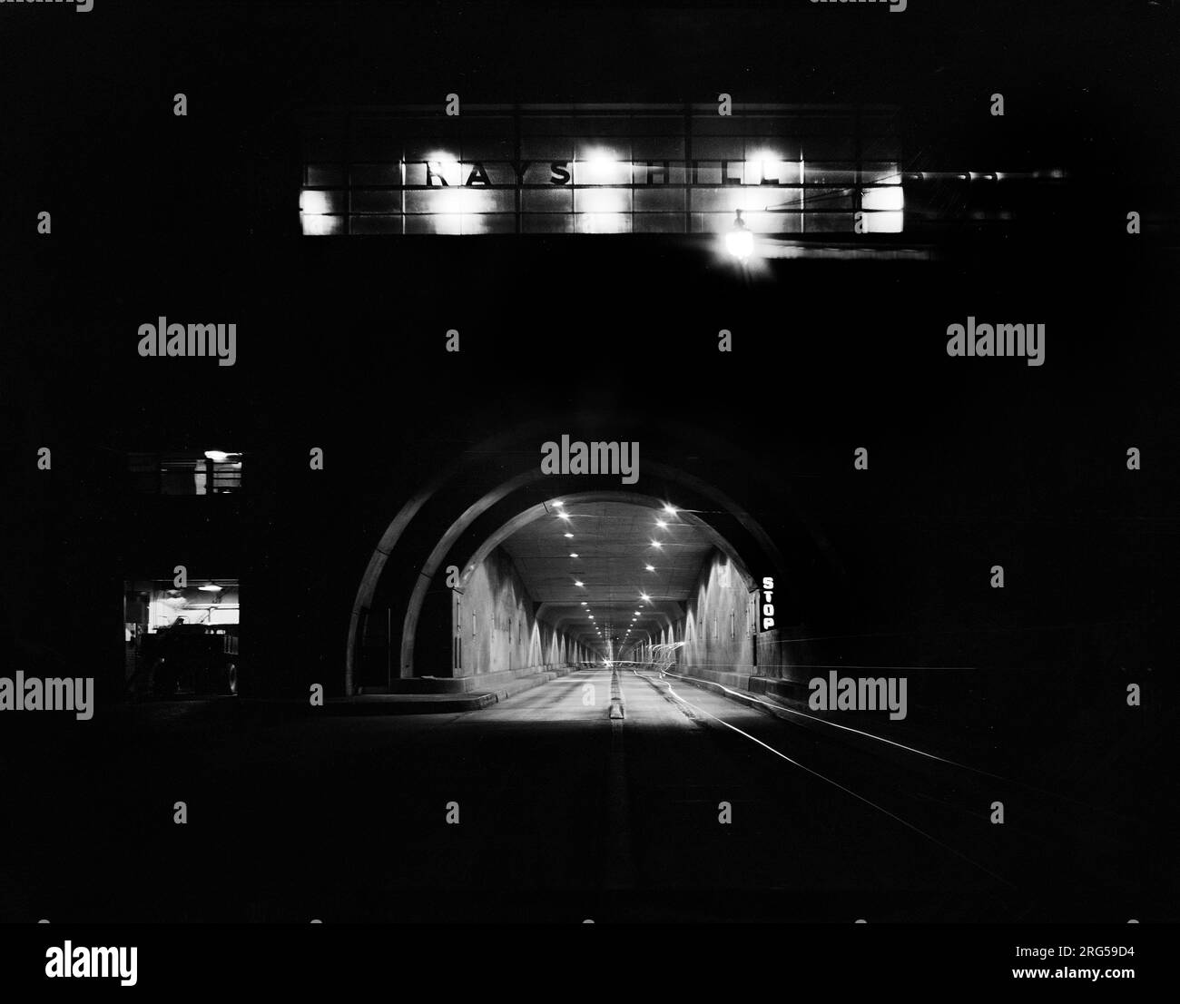 Tunnel at night, Pennsylvania Turnpike, Pennsylvania, USA, Arthur Rothstein, U.S. Office of War Information, July 1942 Stock Photo