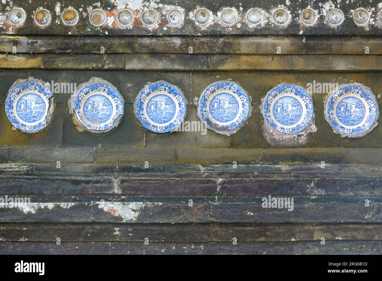 Chinese porcelains featured on the walls of Pura Kehen., Cempaga, Bangli Regency, Bali, Indonesia Stock Photo