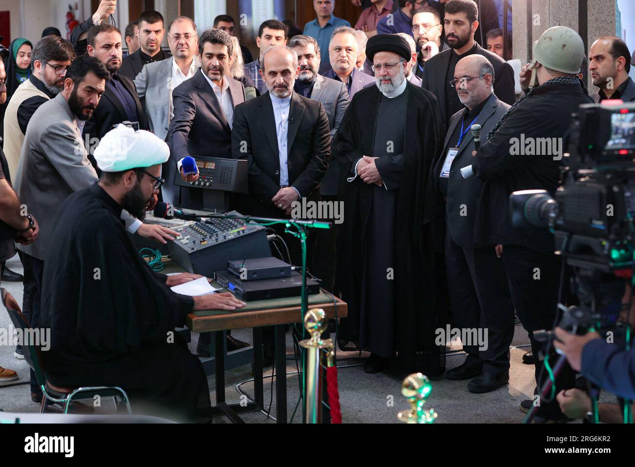 Islamic republic of iran broadcasting hi-res stock photography and