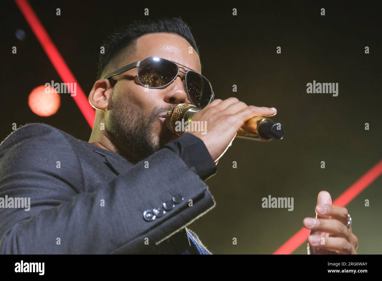 Romeo Santos  T-Mobile Center