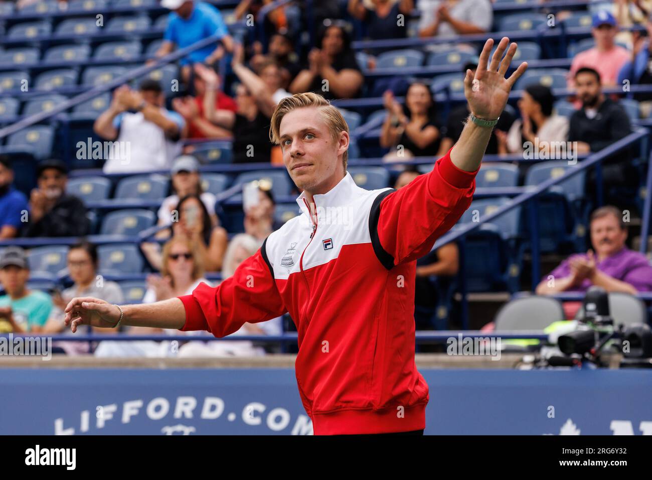 Toronto, Canada. 07th Aug, 2023. Canada‚Äôs Denis Shapovalov walks onto the  court to receive his championship ring during a ceremony honouring Canada‚Äôs  Davis Cup championship team at Day One of the National