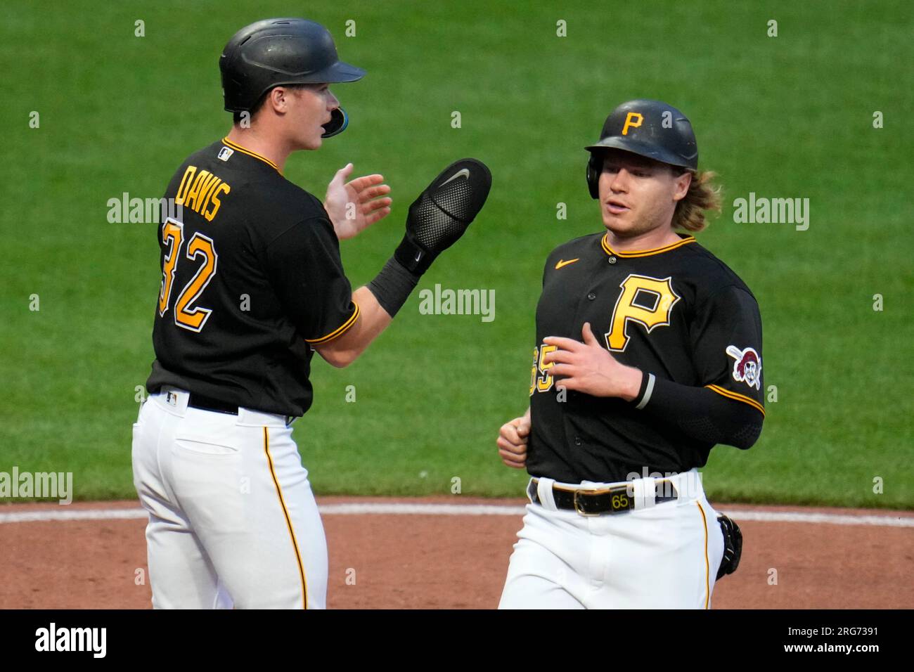 Pittsburgh Pirates' Ji Hwan Bae during a baseball game against the San  Francisco Giants in San Francisco, Monday, May 29, 2023. (AP Photo/Jeff  Chiu Stock Photo - Alamy