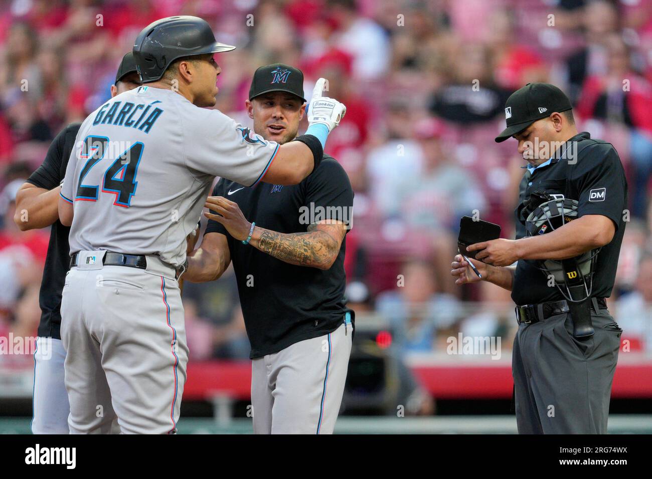 What happened to Avisail Garcia? Marlins slugger ejected from game vs Reds