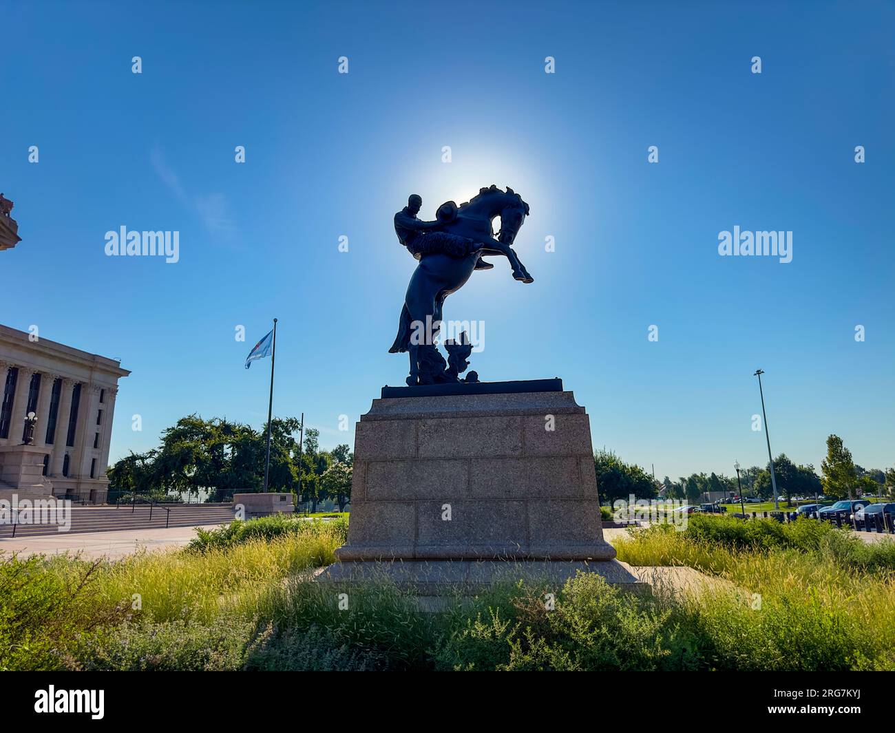 Memorial statue at the Oklahoma State Capitol Building Stock Photo Alamy