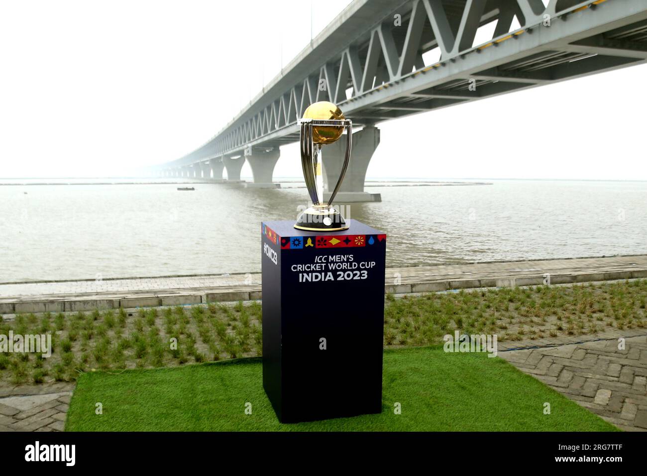 ICC Cricket World Cup 2023 Trophy Tour has arrived in Bangladesh. The prestigious trophy is set to tour various locations in the country Stock Photo