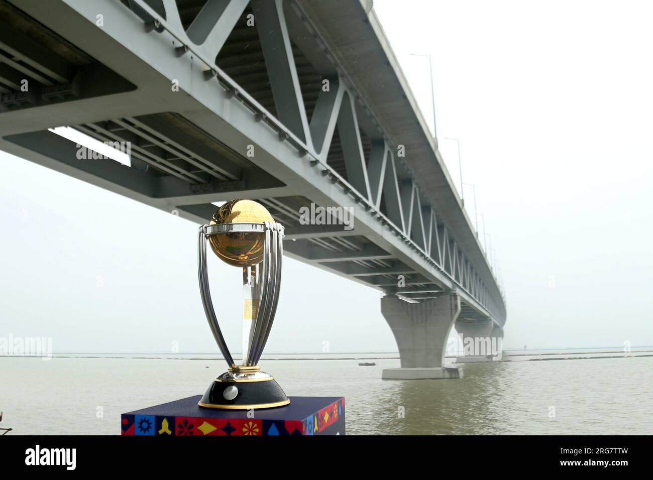 ICC Cricket World Cup 2023 Trophy Tour has arrived in Bangladesh. The prestigious trophy is set to tour various locations in the country Stock Photo