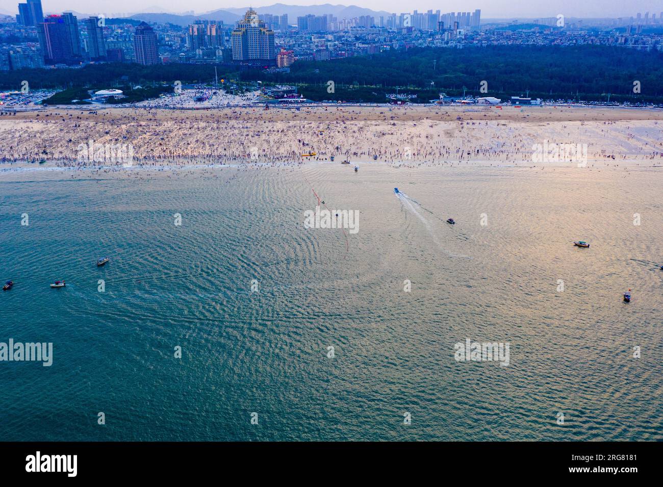 Aerial photo shows tourists enjoying summer time on the beach in Fuzhou  City, southeast China's Fujian Province, 6 August, 2023. (Photo by  ChinaImages/Sipa USA) Credit: Sipa US/Alamy Live News Stock Photo 