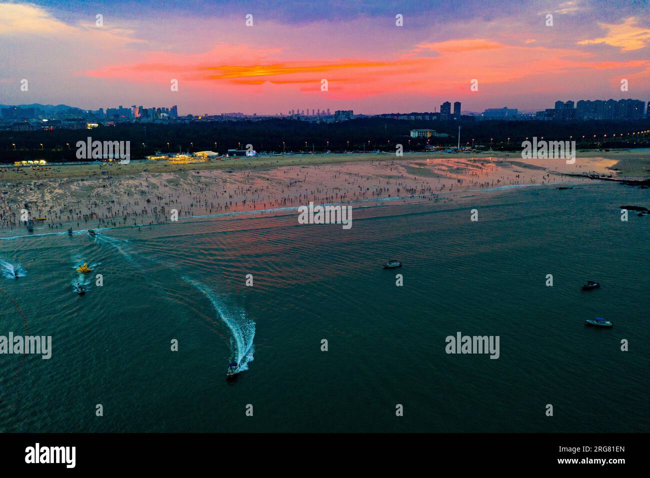 Aerial photo shows tourists enjoying summer time on the beach in Fuzhou  City, southeast China's Fujian Province, 6 August, 2023. (Photo by  ChinaImages/Sipa USA) Credit: Sipa US/Alamy Live News Stock Photo 