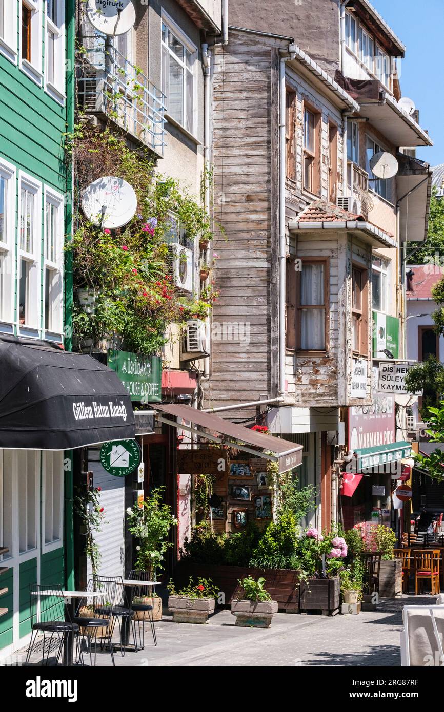 Istanbul, Turkey, Türkiye. Uskudar Street Scene. Houses and Satellite Dishes. Stock Photo