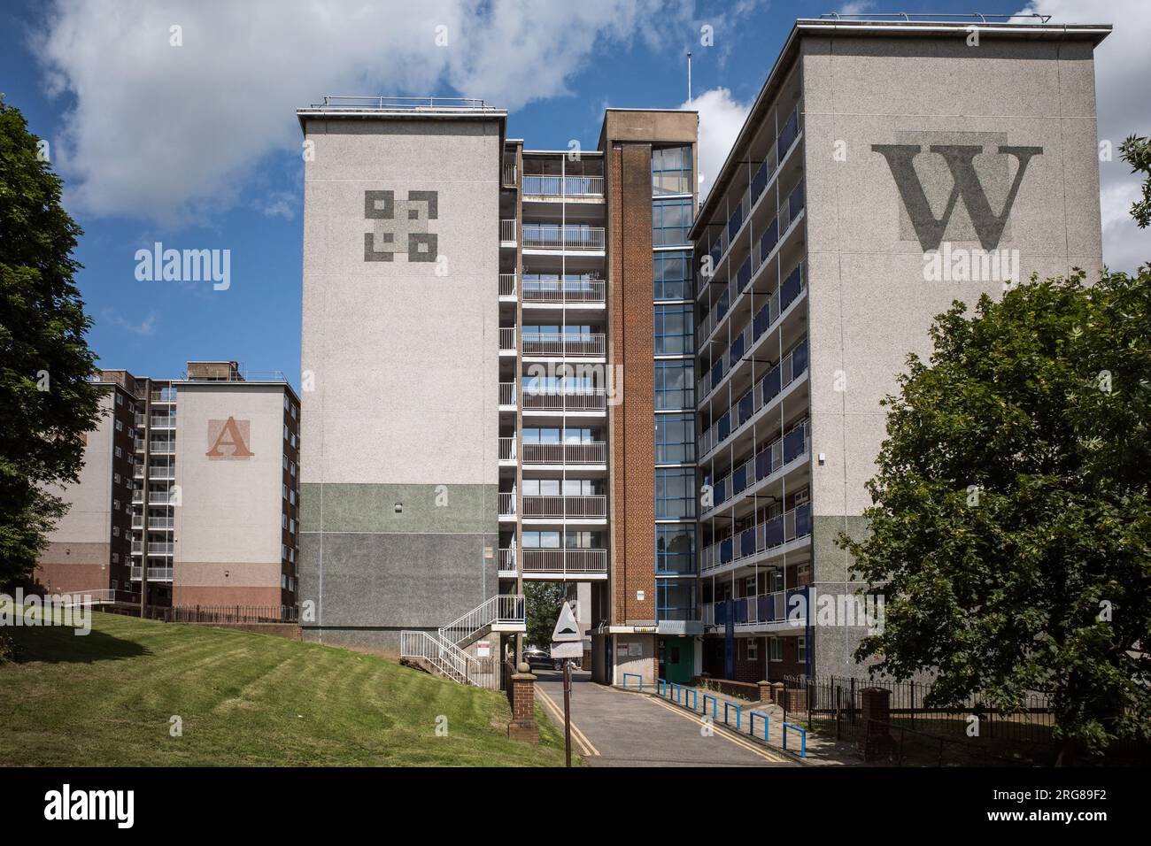 8-Storey high rise tower block in Thorpe Edge, on the outskirts of Bradford. UK council housing built in the 1950's. Post war architecture UK. Stock Photo