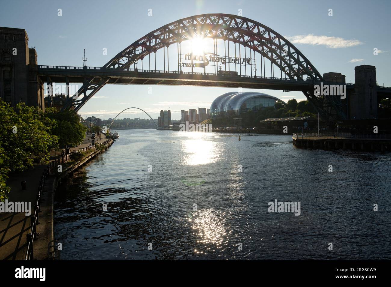 The Tyne Bridge in Newcastle officially named the George 5th bridge. An arch bridge over the river Tyne linking Newcastle to Gateshead. In the morning Stock Photo