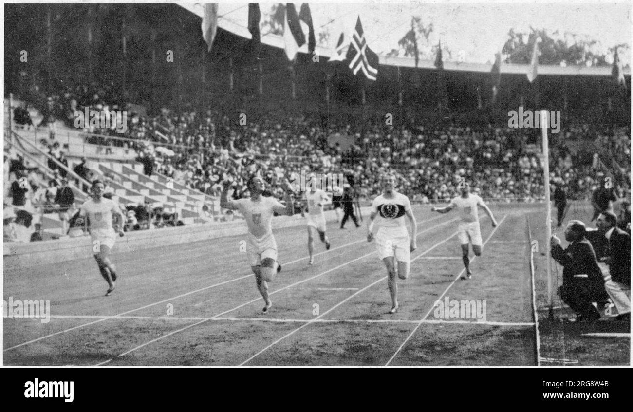 400 metre final: 1st - Redpath, USA 2nd - Braun, Germany 3rd - Lindberg, USA Stock Photo