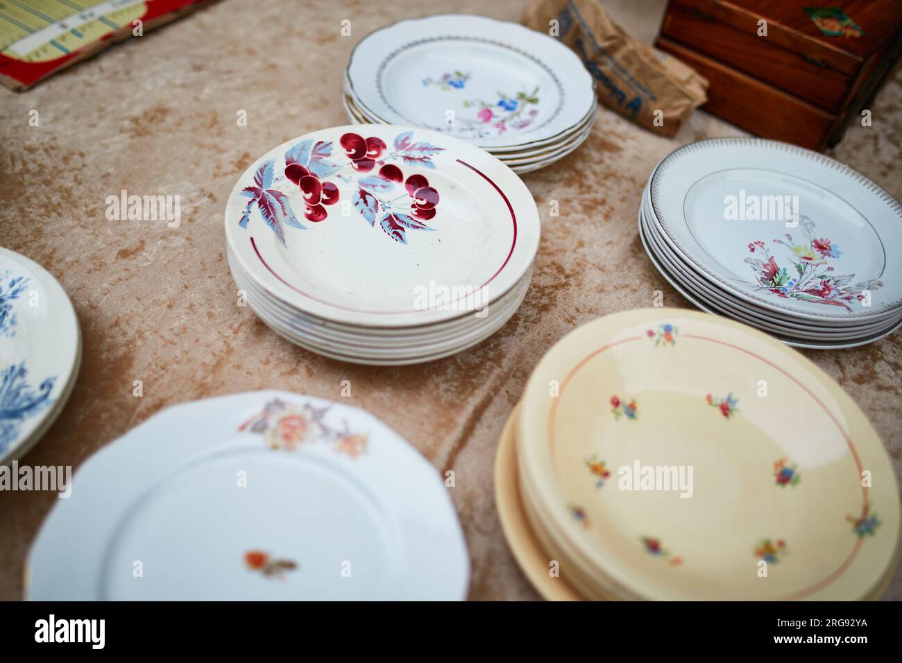 Antique dishware for sale on Parisian flea market Stock Photo Alamy