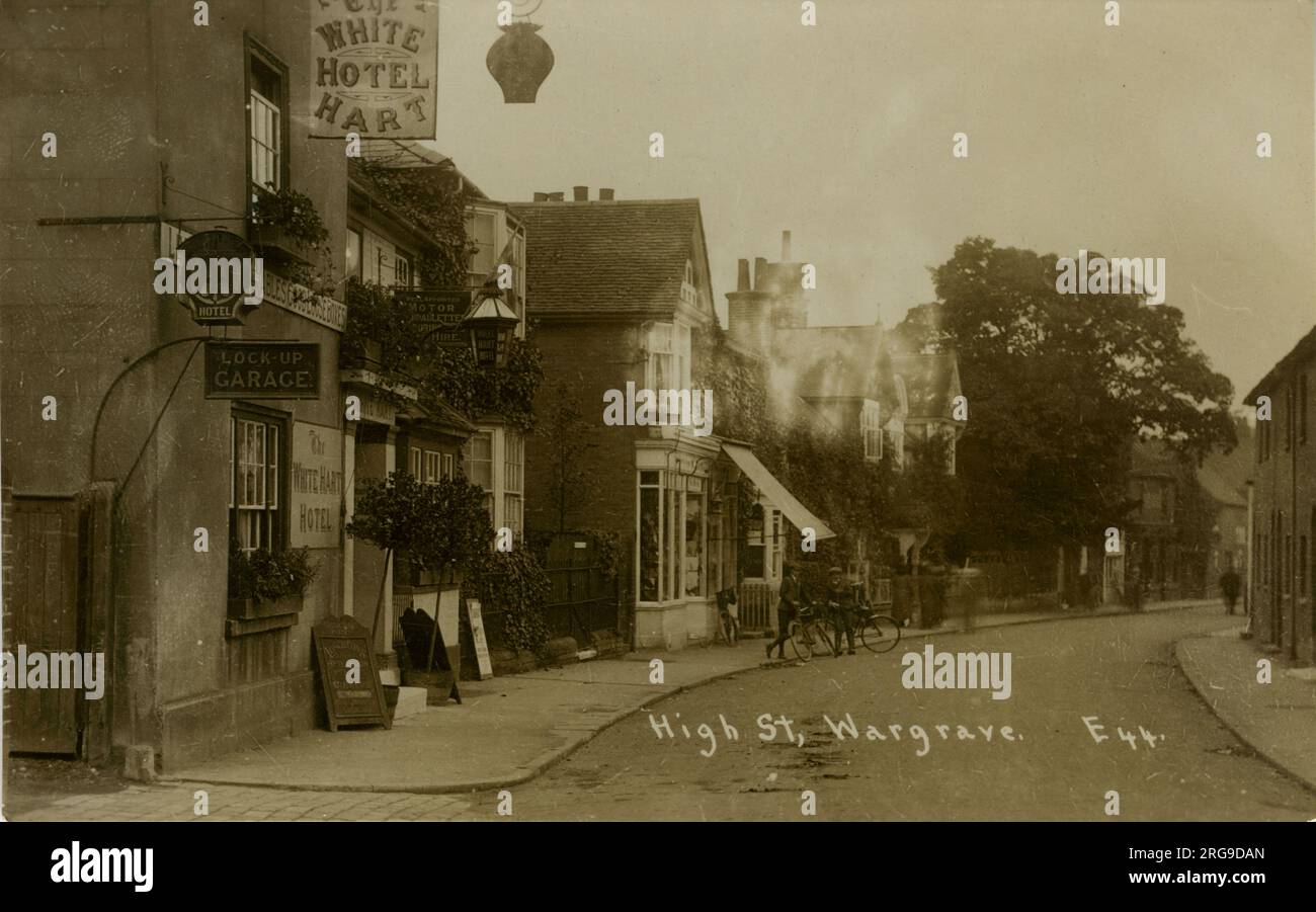 High Street - Showing the White Hart Hotel, Wargrave, Berkshire, England. Stock Photo