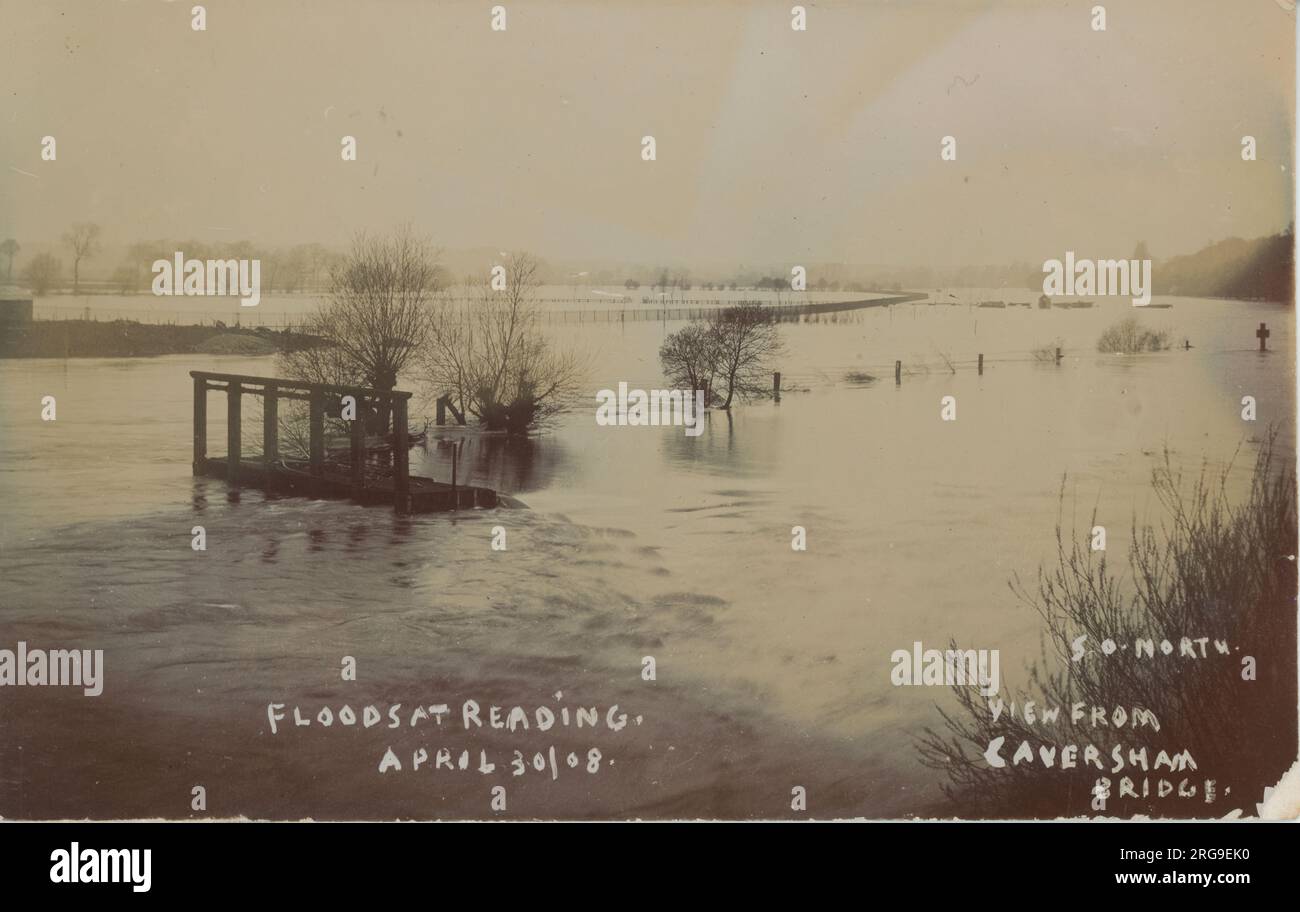 The 1908 Floods, Caversham Bridge, Reading, Berkshire, England. Stock Photo