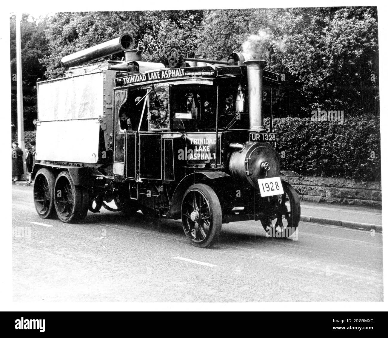 Foden 6-ton rigid 6-wheeler Wagon, regn. UR 1328, number: 13156, 'Merlin'. Built in 1928 by Edwin Foden, Sons and Co of Elworth Works, Sandbach, powered by a compound steam engine. This Wagon was converted to a 4-wheeled tractor at a later date. Stock Photo