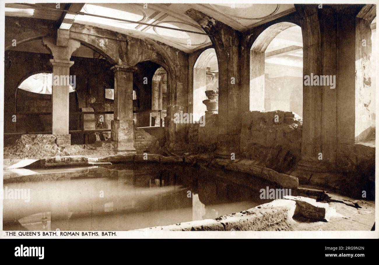 The Queen's Bath The Roman Baths, Bath, Somerset, England Stock Photo Alamy