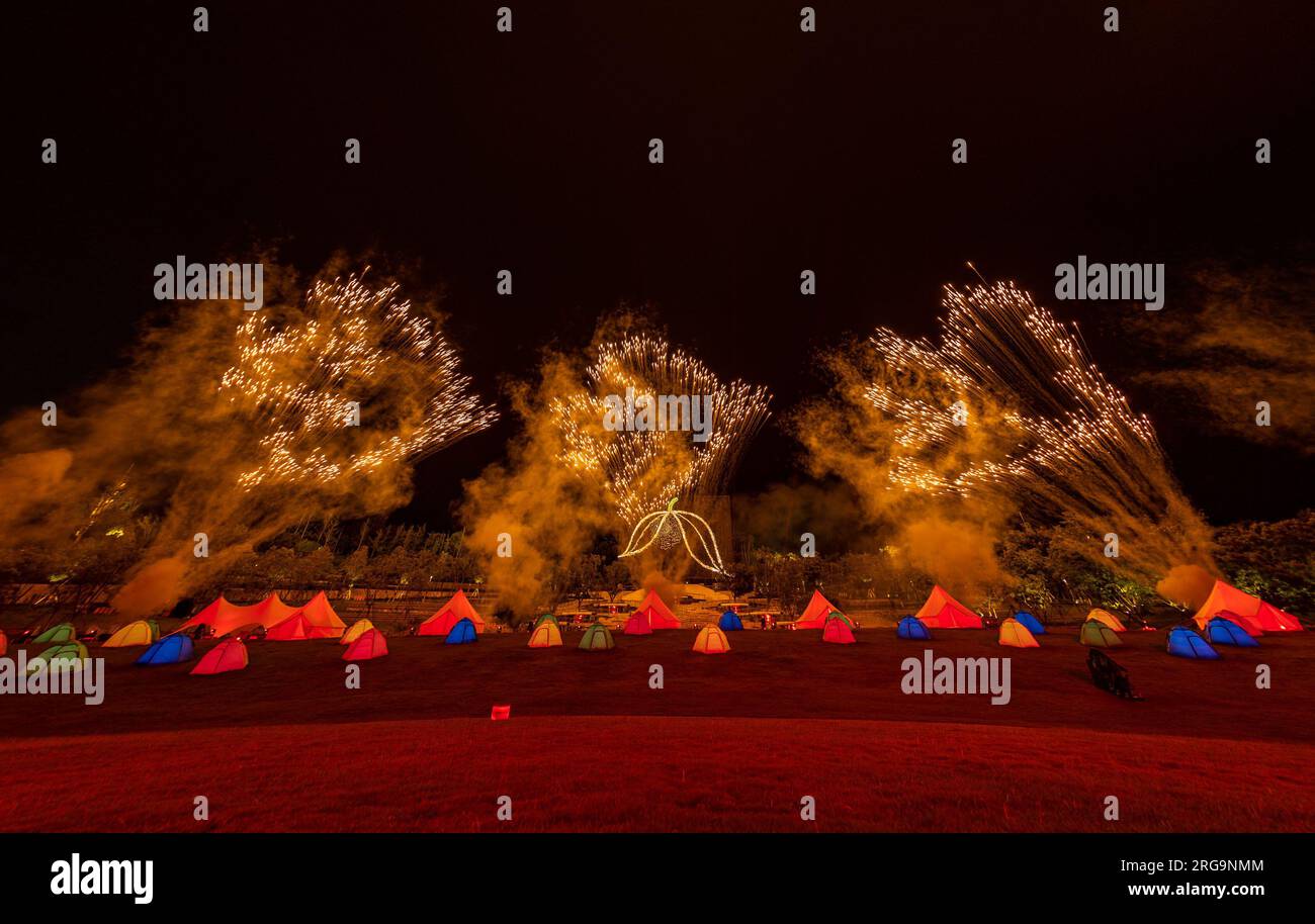 Chengdu, China's Sichuan Province. 8th Aug, 2023. Fireworks are seen during the closing ceremony of the 31st FISU Summer World University Games in Chengdu, southwest China's Sichuan Province, Aug. 8, 2023. Credit: Huang Wei/Xinhua/Alamy Live News Stock Photo