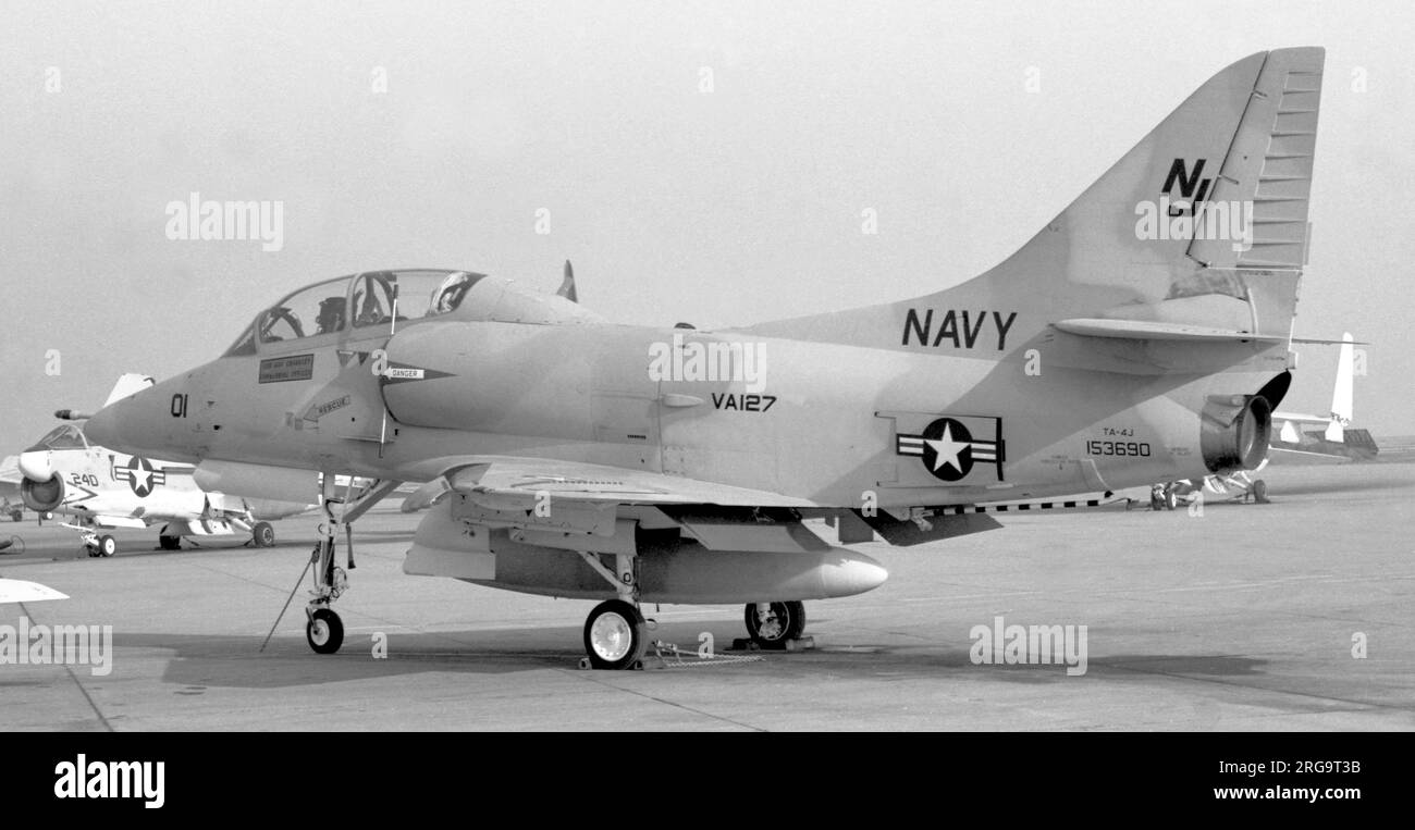 Ta 4j Black and White Stock Photos & Images - Alamy