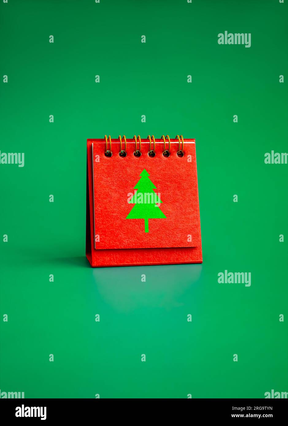 Merry Christmas day calendar with green Christmas tree minimal graphic Merry Christmas day calendar with green Christmas tree minimal graphic