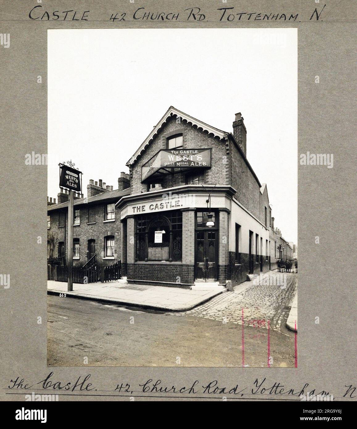 Photograph of Castle PH, Tottenham, London. The main side of the print (shown here) depicts: Right face on view of the pub.  The back of the print (available on request) details: Nothing for the Castle, Tottenham, London N17 8AQ. As of July 2018 . Long demolished Stock Photo