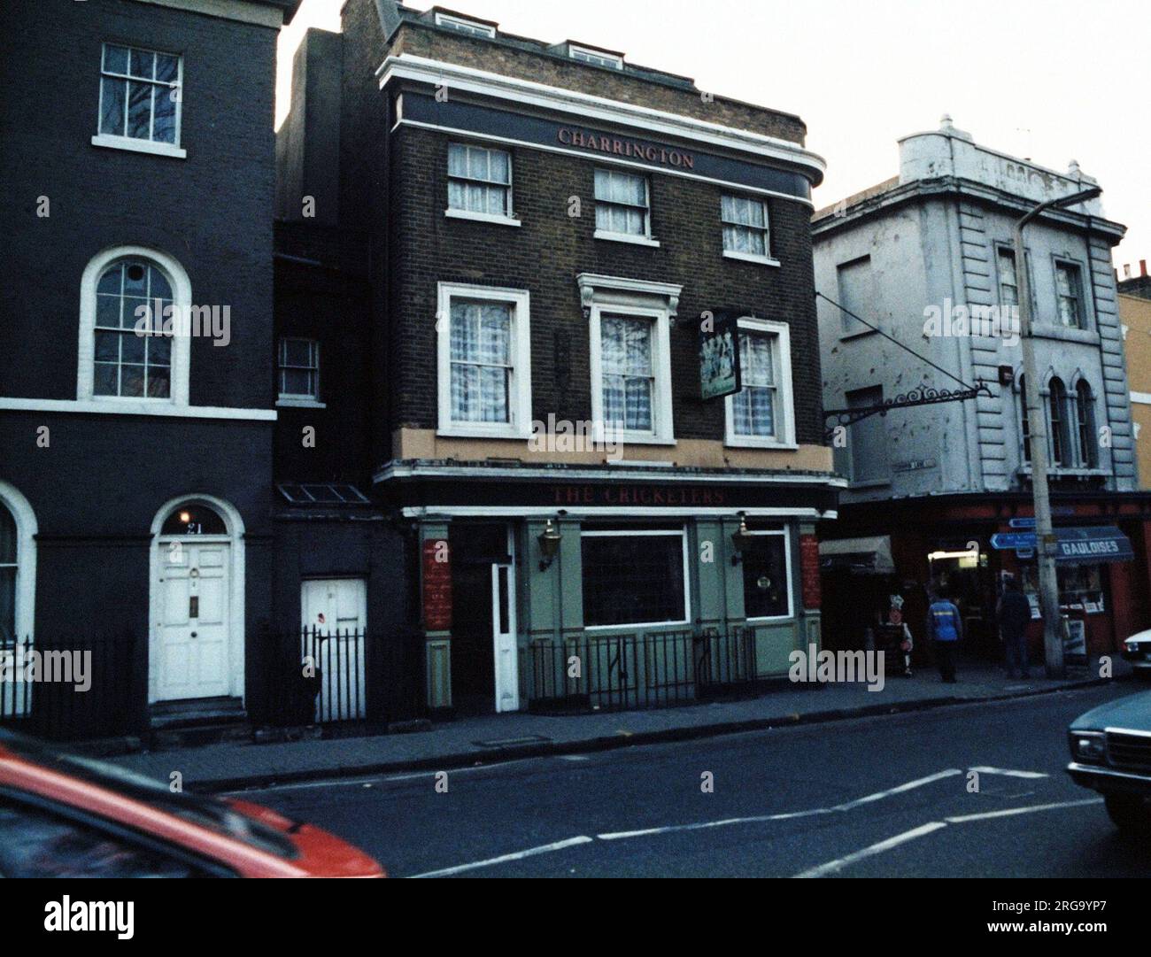 Photograph of Cricketers PH, Greenwich, London. The main side of the print (shown here) depicts: Colour left face on view of the pub.  The back of the print (available on request) details: Nothing for the Cricketers, Greenwich, London SE10 9HU. As of July 2018 . Now a Goddards pie&mash shop Stock Photo