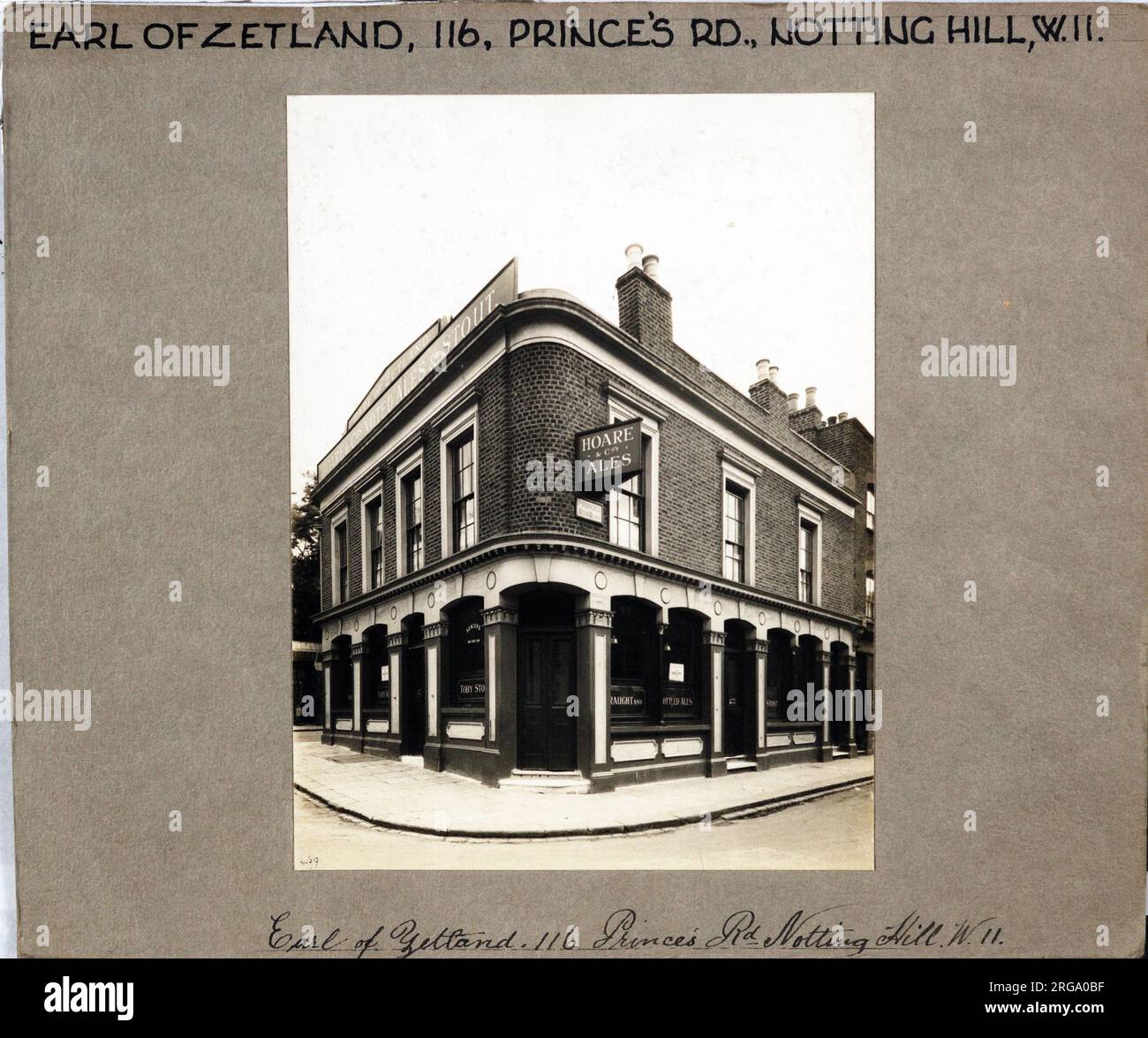 Photograph of Earl Of Zetland PH, Notting Hill, London. The main side of the print (shown here) depicts: Corner on view of the pub.  The back of the print (available on request) details: Nothing for the Earl Of Zetland, Notting Hill, London W11 4NH. As of July 2018 . The building is now offices for an asset management company with a new flat built on the second floor. Stock Photo