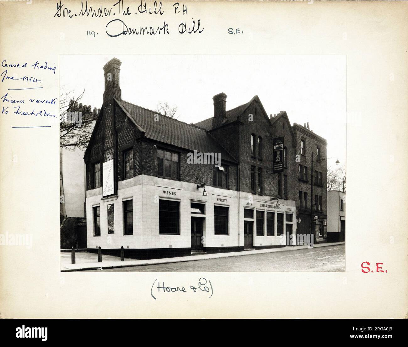 Photograph of Fox under the Hill PH, Camberwell, London. The main side of the print (shown here) depicts: Left Face on view of the pub.  The back of the print (available on request) details: Trading Record 1934 . 1954 for the Fox under the Hill, Camberwell, London SE5 8EH. As of July 2018 . Demolished and the pub was rebuilt after WW2 up the hill further to the south at 149.153 Denmark Hill and named the Fox on the Hill. Stock Photo