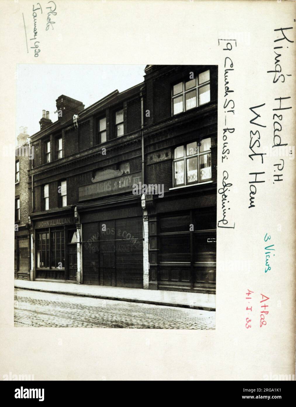 Photograph of Kings Head PH, West Ham, London. The main side of the print (shown here) depicts: Right face on view of the pub.  The back of the print (available on request) details: Nothing for the Kings Head, West Ham, London E15 3HU. As of July 2018 . Pub is now used as a guest house. Stock Photo