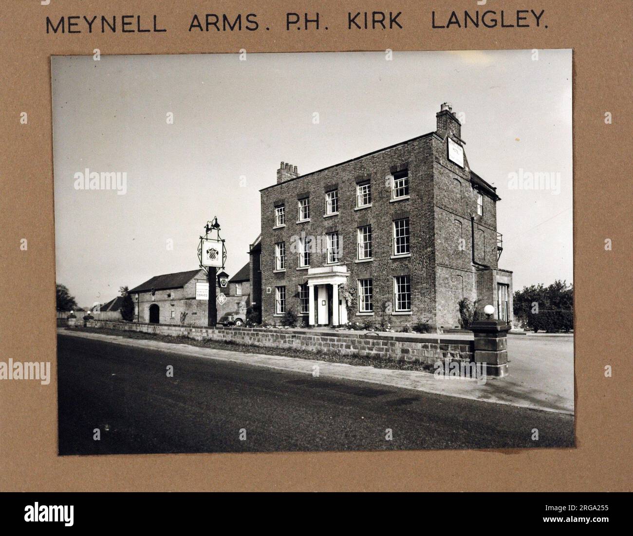 Photograph of Meynell Arms, Kirk Langley, Derbyshire. The main side of the print (shown here) depicts: Right face on view of the pub.  The back of the print (available on request) details: Trading Record 1962 . 1963 for the Meynell Arms, Kirk Langley, Derbyshire DE6 4NF. As of July 2018 . Now Worth Brothers Wine Tasting Venue. Stock Photo